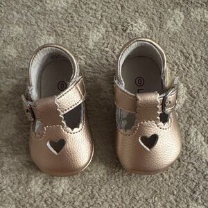 L'Amour Metallic Baby Shoes with Heart Design